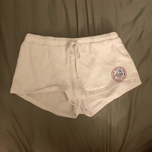 Comfy Vans White Shorts!